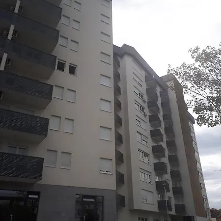 Shopping Apartment